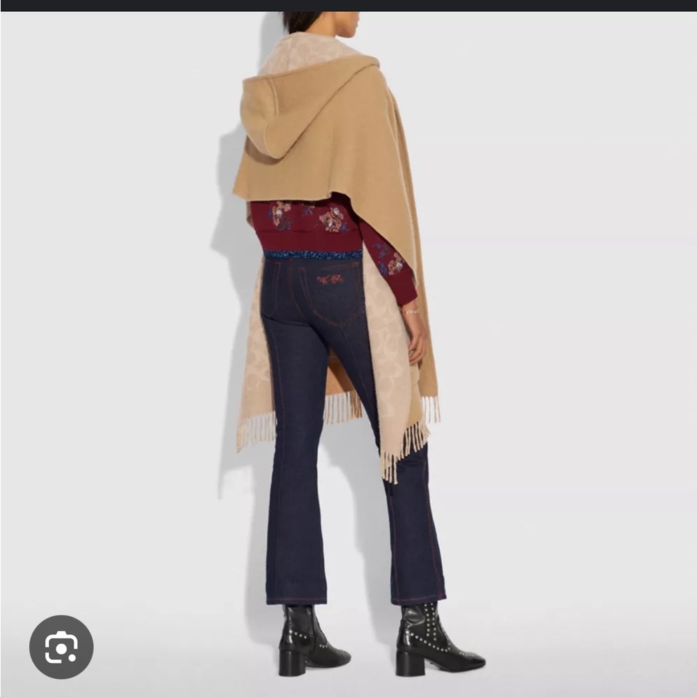 Coach Oversized Signature Muffler With Hood - Picture 4 of 10